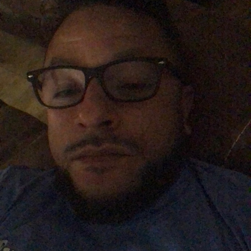 Meet your Posher, Thomas